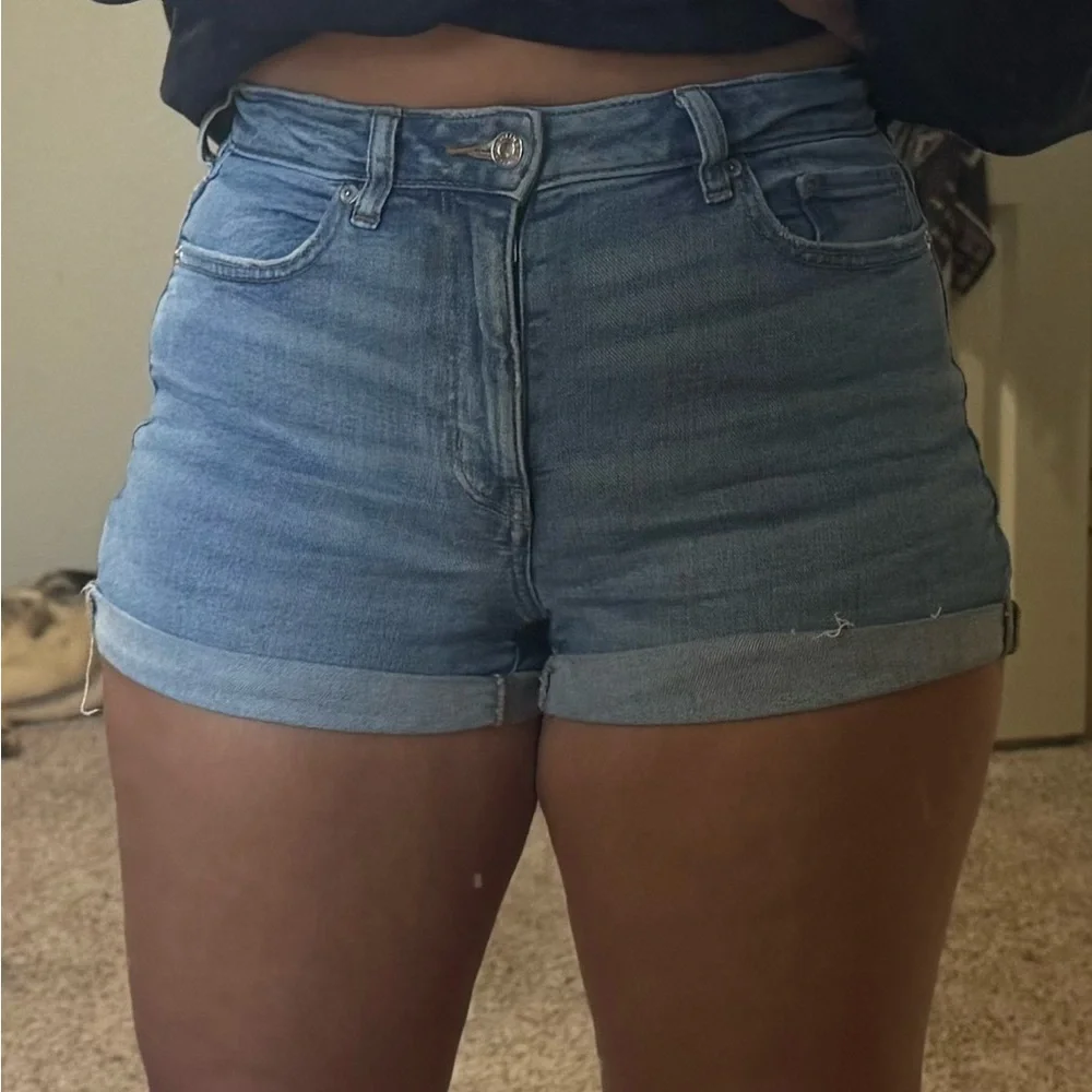 American Eagle Shorts - Picture 1 of 2